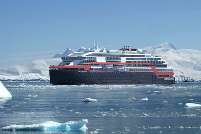 MS Roald Amundsen