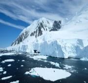 10 Nights Antarctic Peninsula: An Explorer’s Expedition
