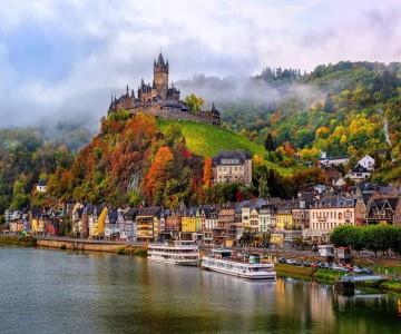 Europe - Luxury River