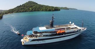 M/Y Variety Voyager